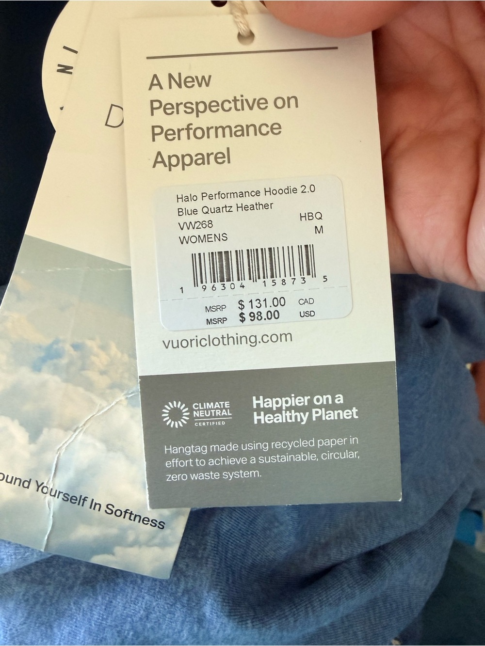 Vuori Halo Performance Hoodie 2.0 Jacket in Blue Quartz - Picture 4 of 4